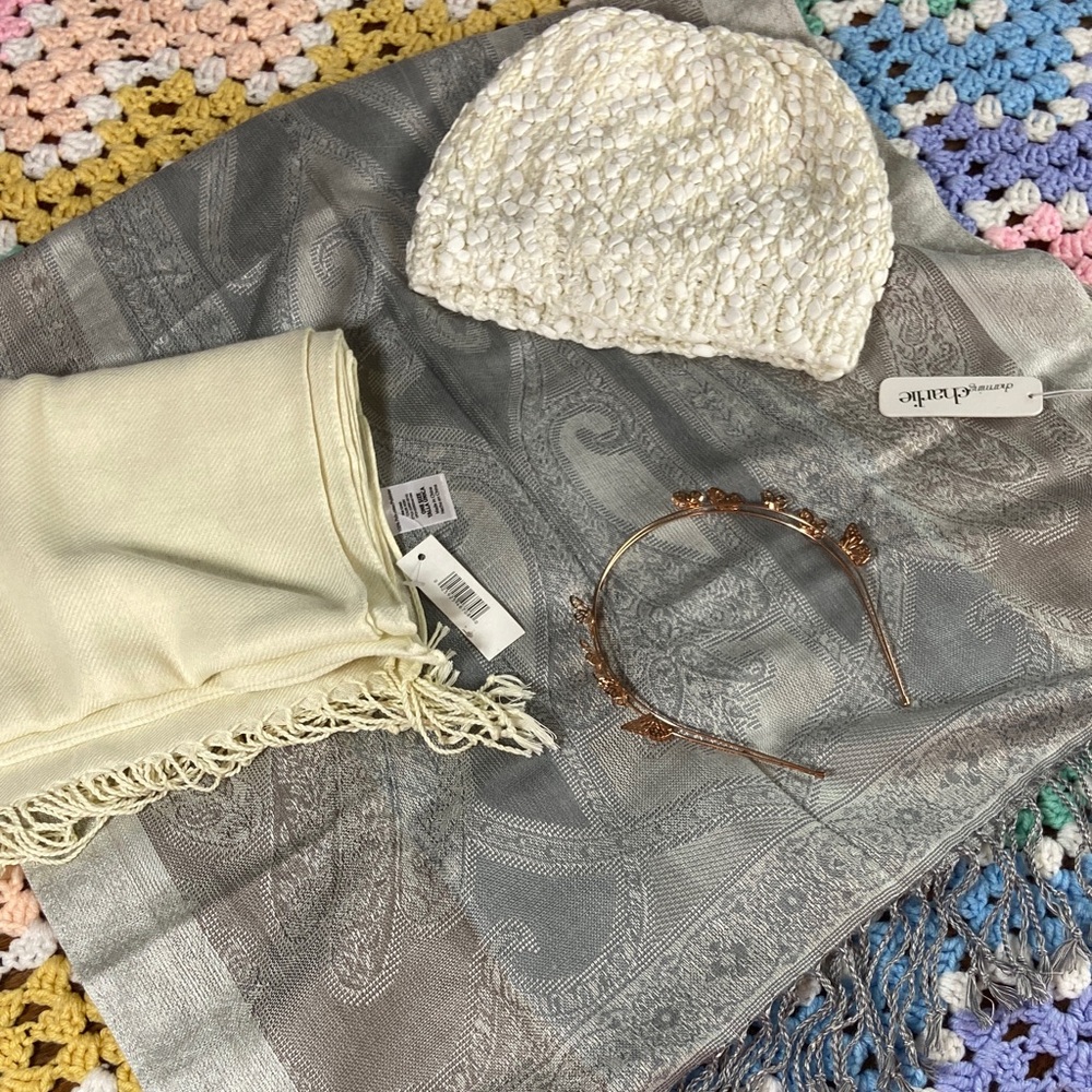 3/$12 NWOT Bundle of scarves Scarf knit beanie hat butterfly headband winter
